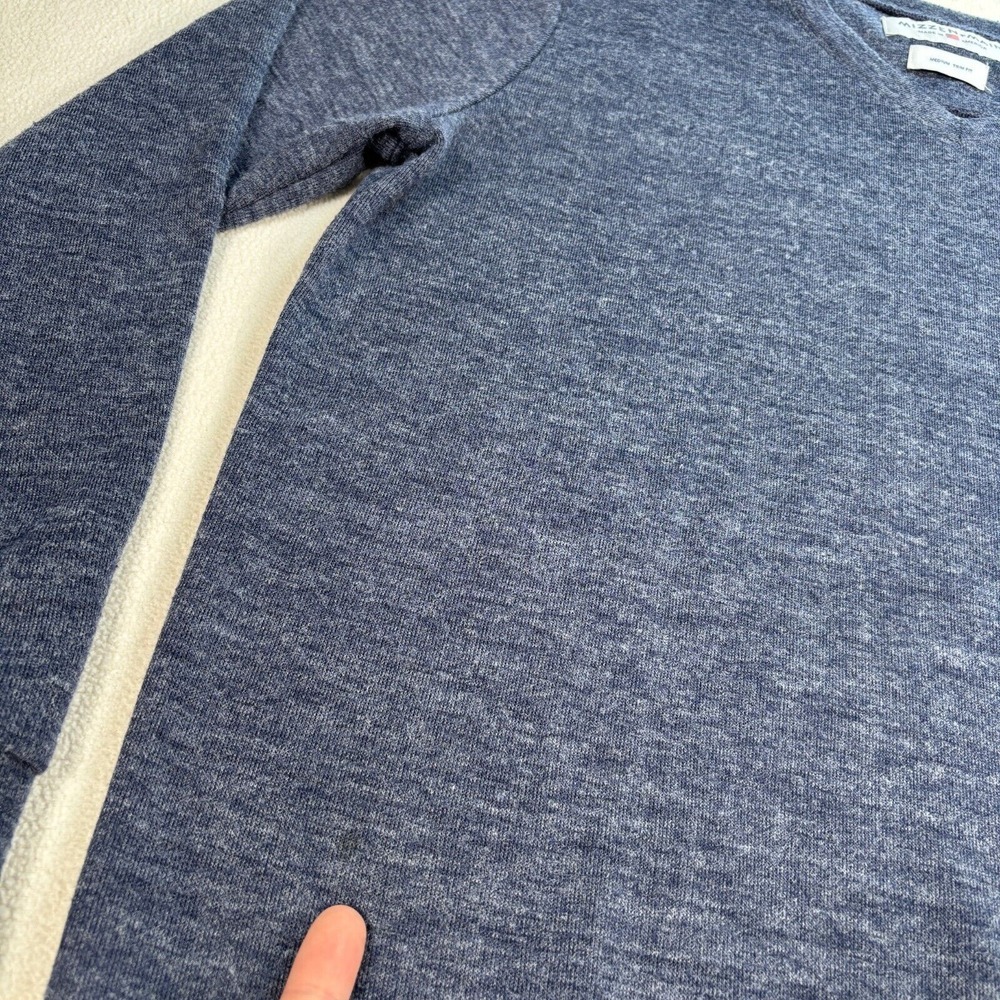 Mizzen Main Sweater Men's M Navy Trim Fit V-Neck Made in USA Knit Pullover Basic - Picture 9 of 12